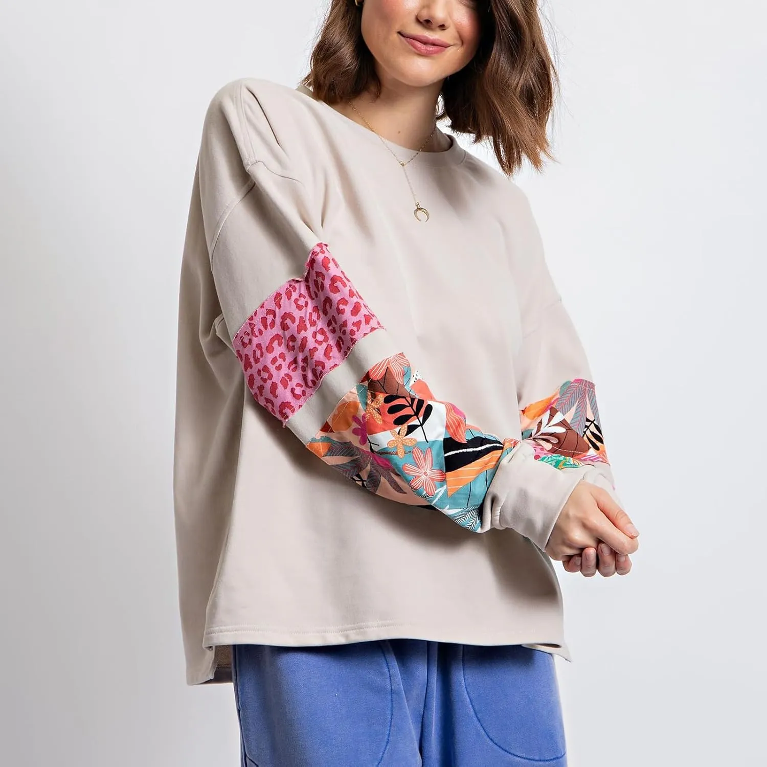 Amiblvowa Women Graphic Oversized Sweatshirt Y2K Long Sleeve Crew Neck Baggy Pullover Sweatshirt Teens Retro Aesthetic Hoodie