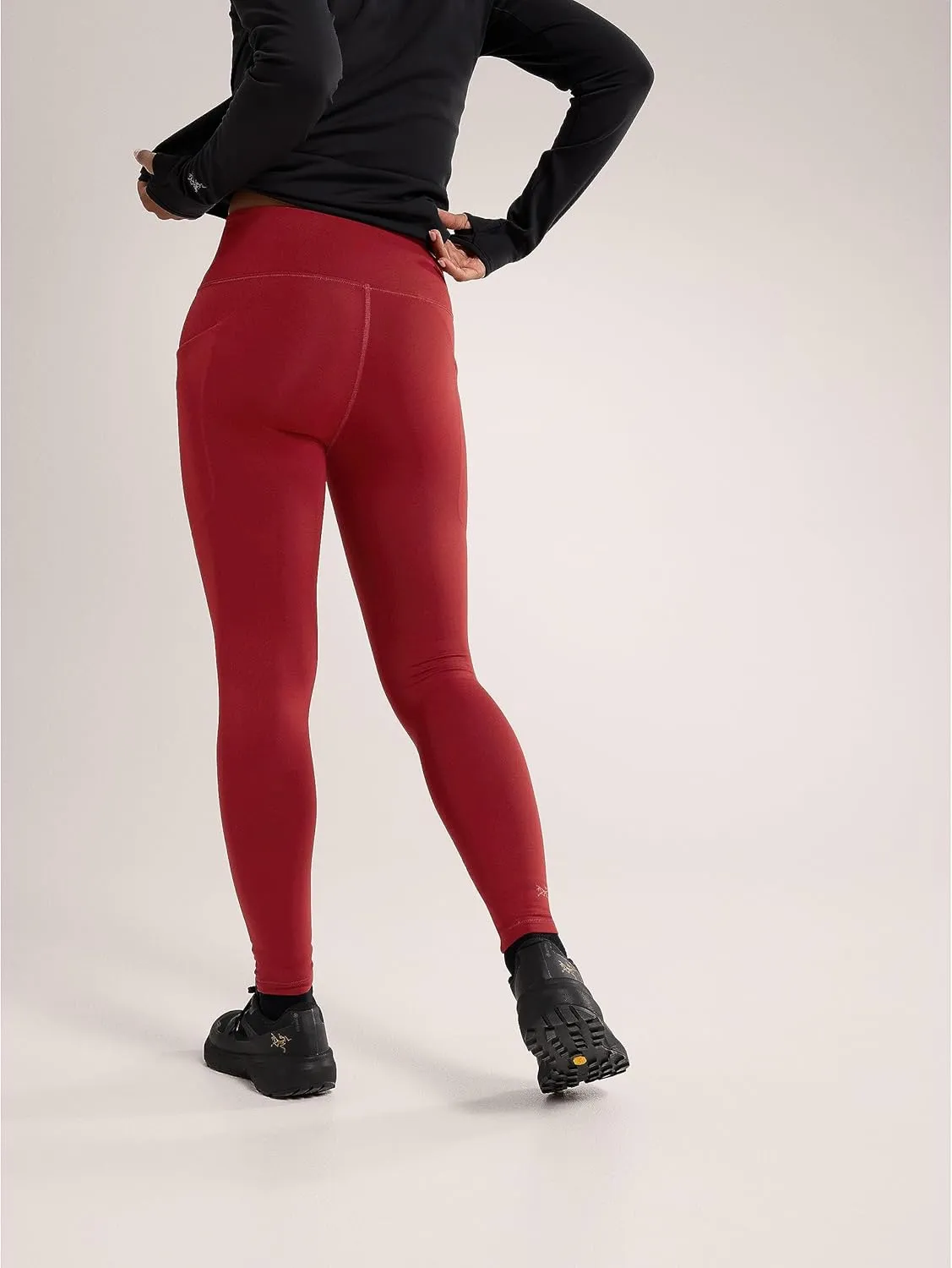 Arc'teryx Essent Warm High-Rise Legging 26 Women's | Our Warmest Essent Legging