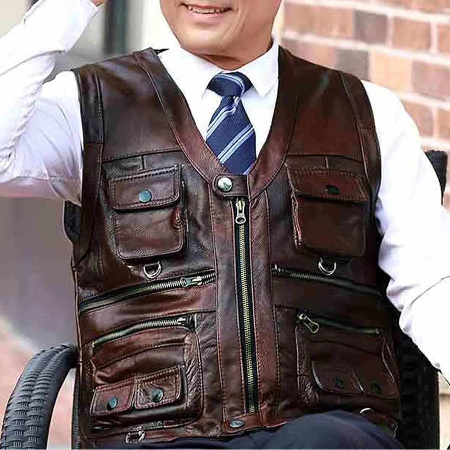 Cowhide Leather Vest Men's Brown Sleeveless Jacket Thickened Motorcycle Vest Multi-Pocket Zipper