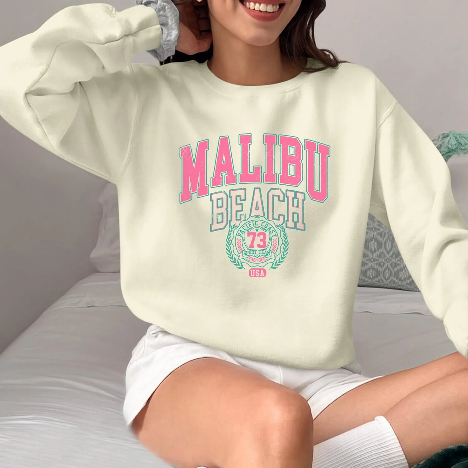 Cute Preppy Letter Graphic Sweatshirts for Teen Girls Oversized Aesthetic Hoodies Crewneck Long Sleeve Pullover Tops
