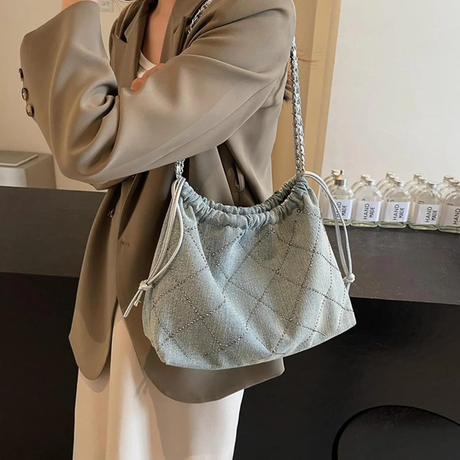 Denim Purse Women Studded Chain Quilted Bag Blue Jean Bucket Bag Trendy Vintage Crossbody Purse