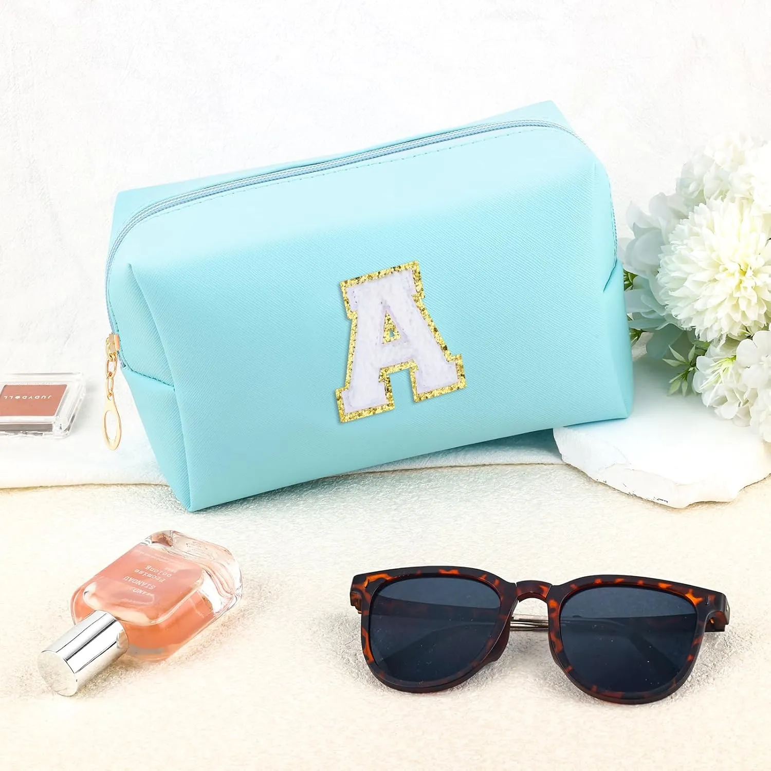 Gifts for Girls Initial Makeup Bag Personalized Cosmetic Bag with Zipper Cute Travel Toiletry Bag Waterproof PU Preppy Makeup Pouch Birthday Gift for Teen Girls Women(Blue A)