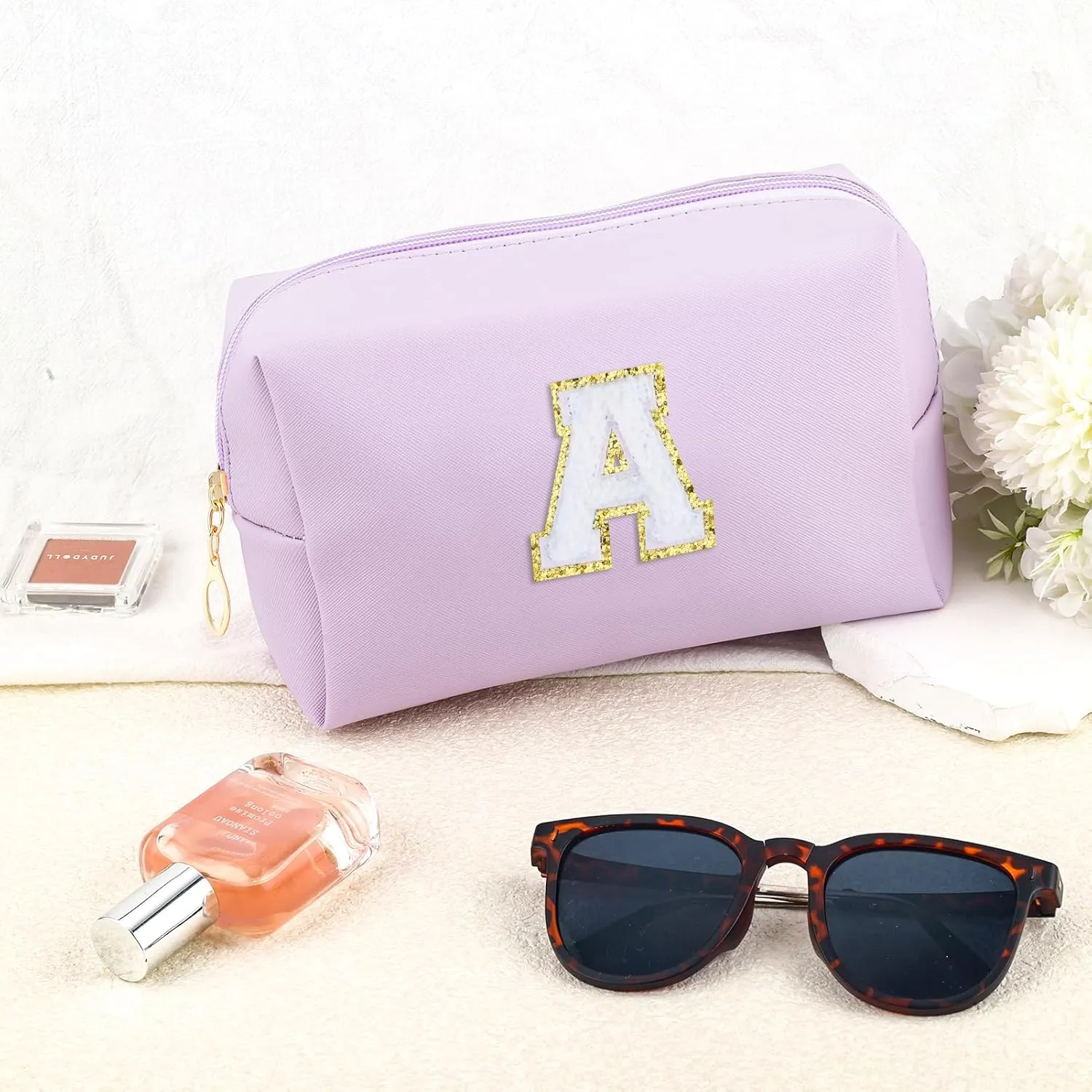 Gifts for Girls Initial Makeup Bag Personalized Cosmetic Bag with Zipper Cute Travel Toiletry Bag Waterproof PU Preppy Makeup Pouch Birthday Gift for Teen Girls Women(Purple A)