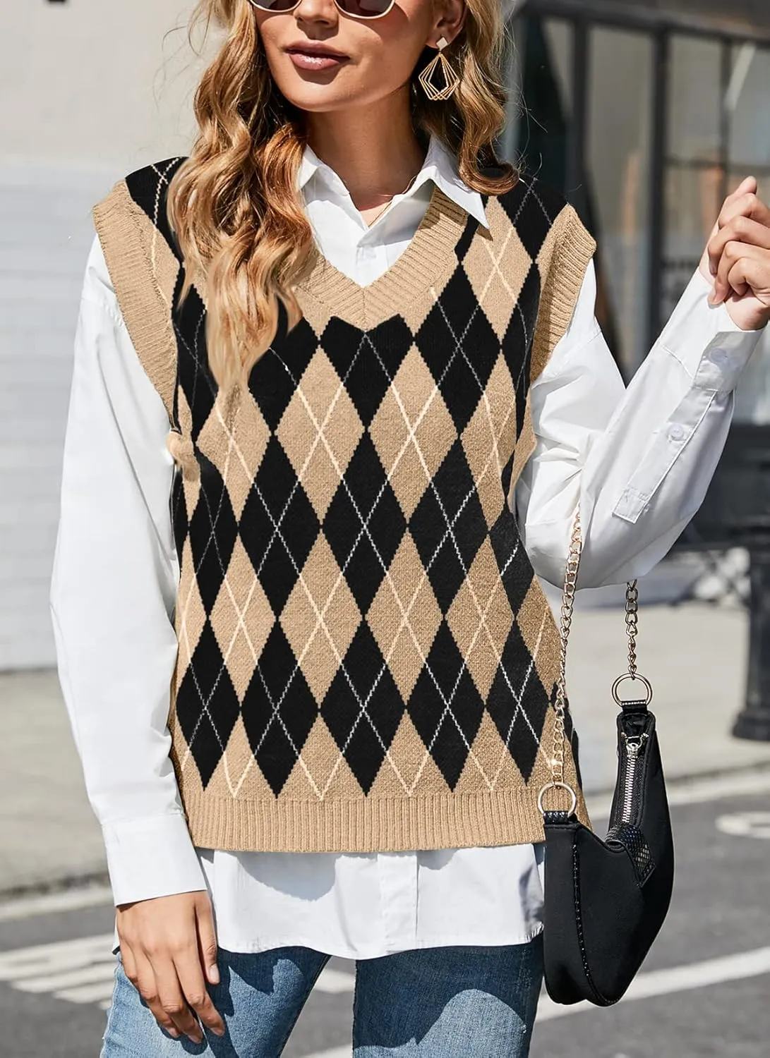 HOCOSIT Women's Knitted V-Neck Vest Argyle Plaid Preppy Style Sleeveless Pullover Crop Sweater Vest