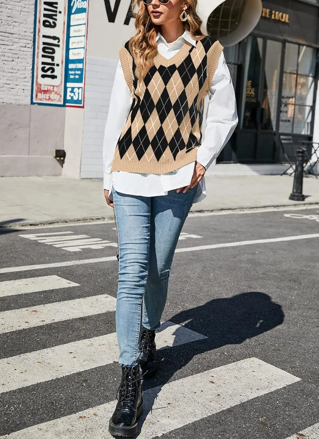 HOCOSIT Women's Knitted V-Neck Vest Argyle Plaid Preppy Style Sleeveless Pullover Crop Sweater Vest