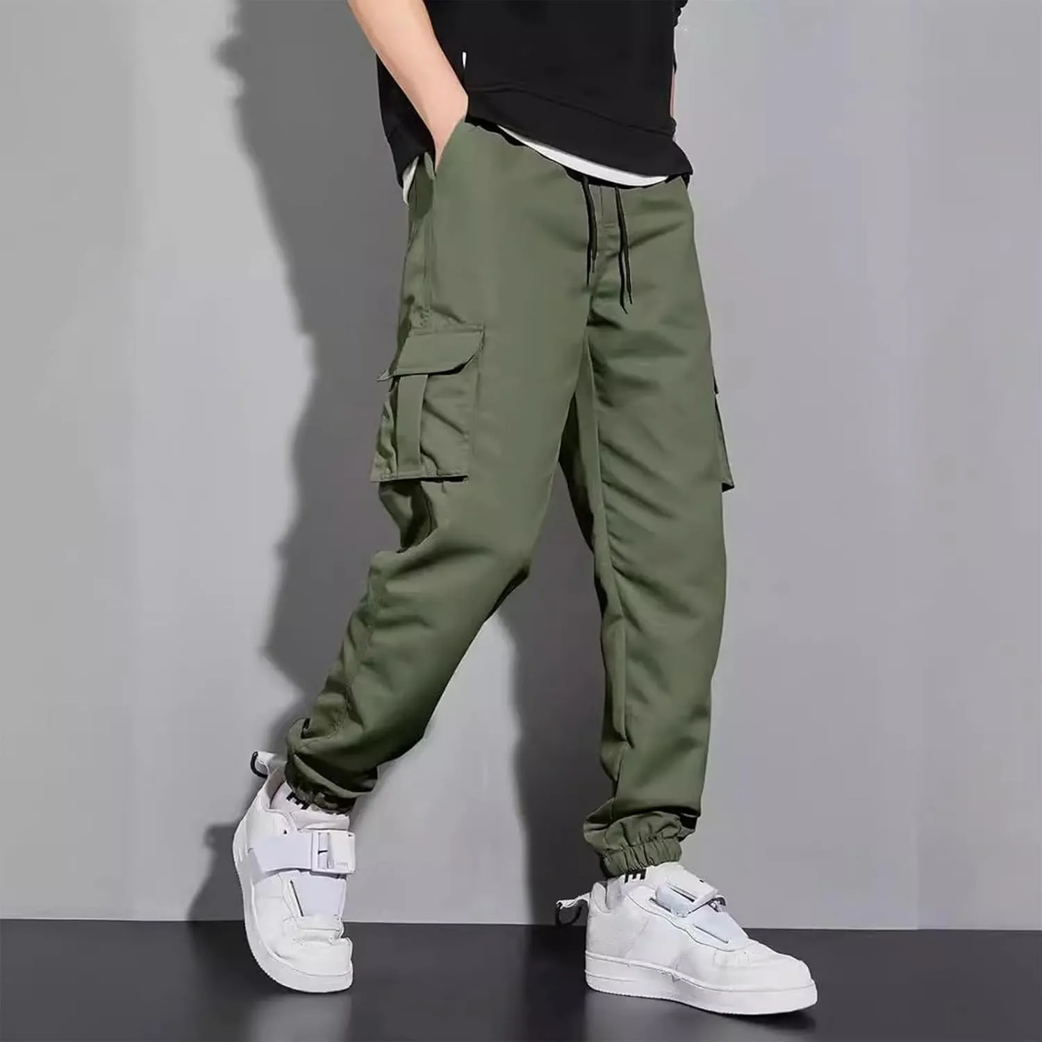 Men's Running Cargo Pants Comfy Elastic Waist Pants with Multi-Pocket Fit Drawstring Active Trousers