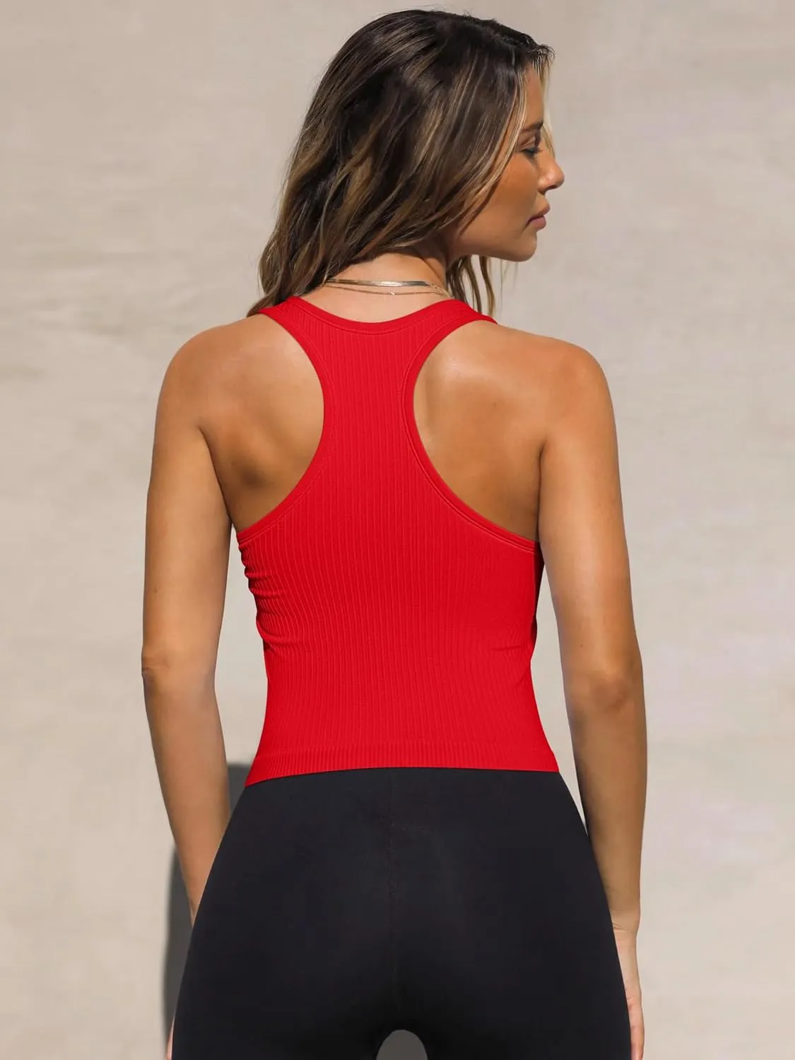 OQQ Womens Tank Tops with Medium Support Removeable Bra Crew Neck Stretch Casusal Crop Camis