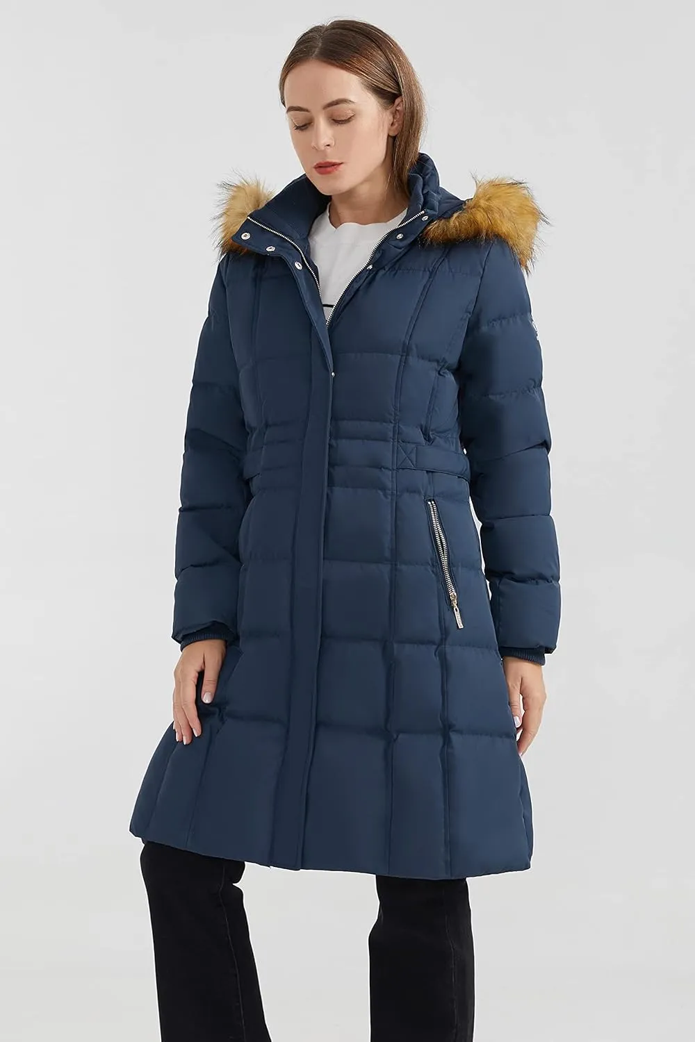 Orolay Women's Puffer Down Coat Winter Warm Jacket with Faux Fur Trim Hood