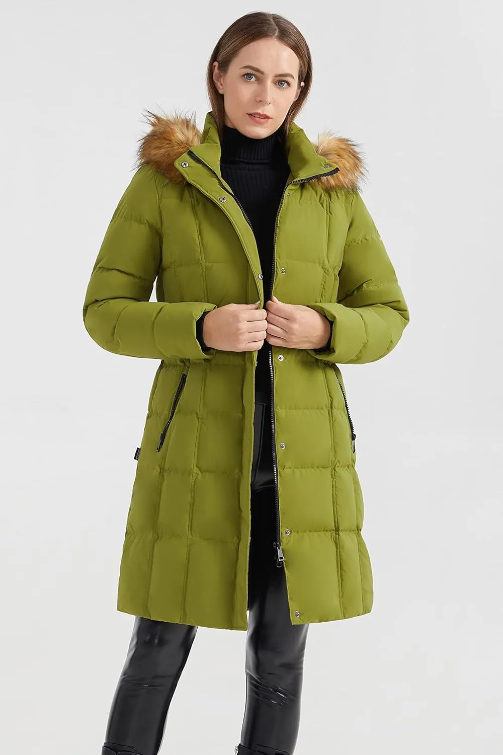 Orolay Women's Puffer Down Coat Winter Warm Jacket with Faux Fur Trim Hood
