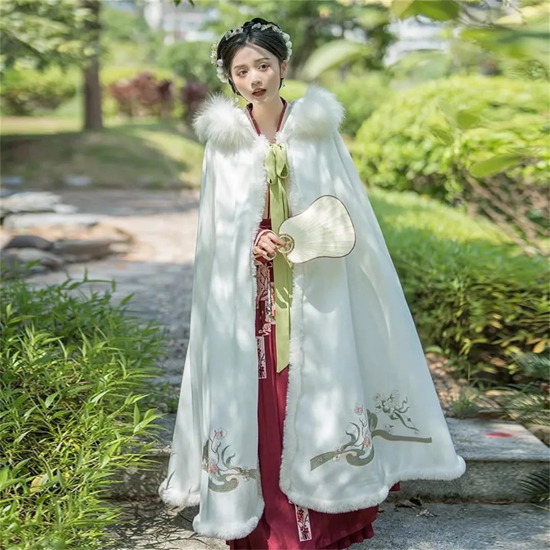 Thickened Hanfu Cloak for Women Chinese Embroidery Winter Retro Warm Jacket Ancient Costume Women's Long Cloak