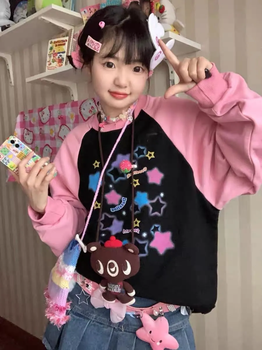 Womens Oversized Graphic Crewneck Sweatshirts y2k Star Print Long Sleeve Cute Sweatshirts for Teen Girls