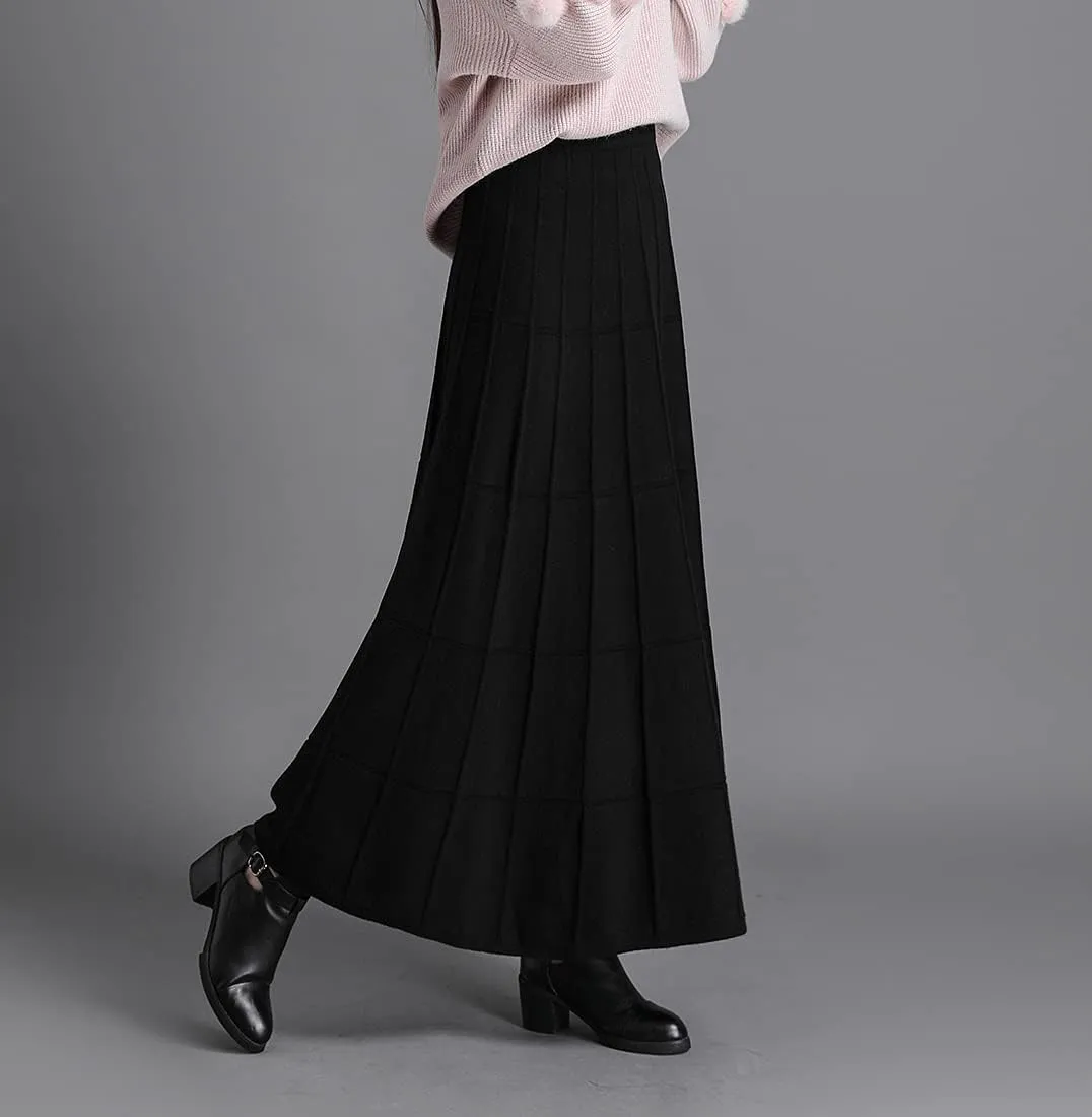 Women's Winter Long Skirt High Waist Elegant Knitted Warm Elastic Waist Maxi Pleated Skirt