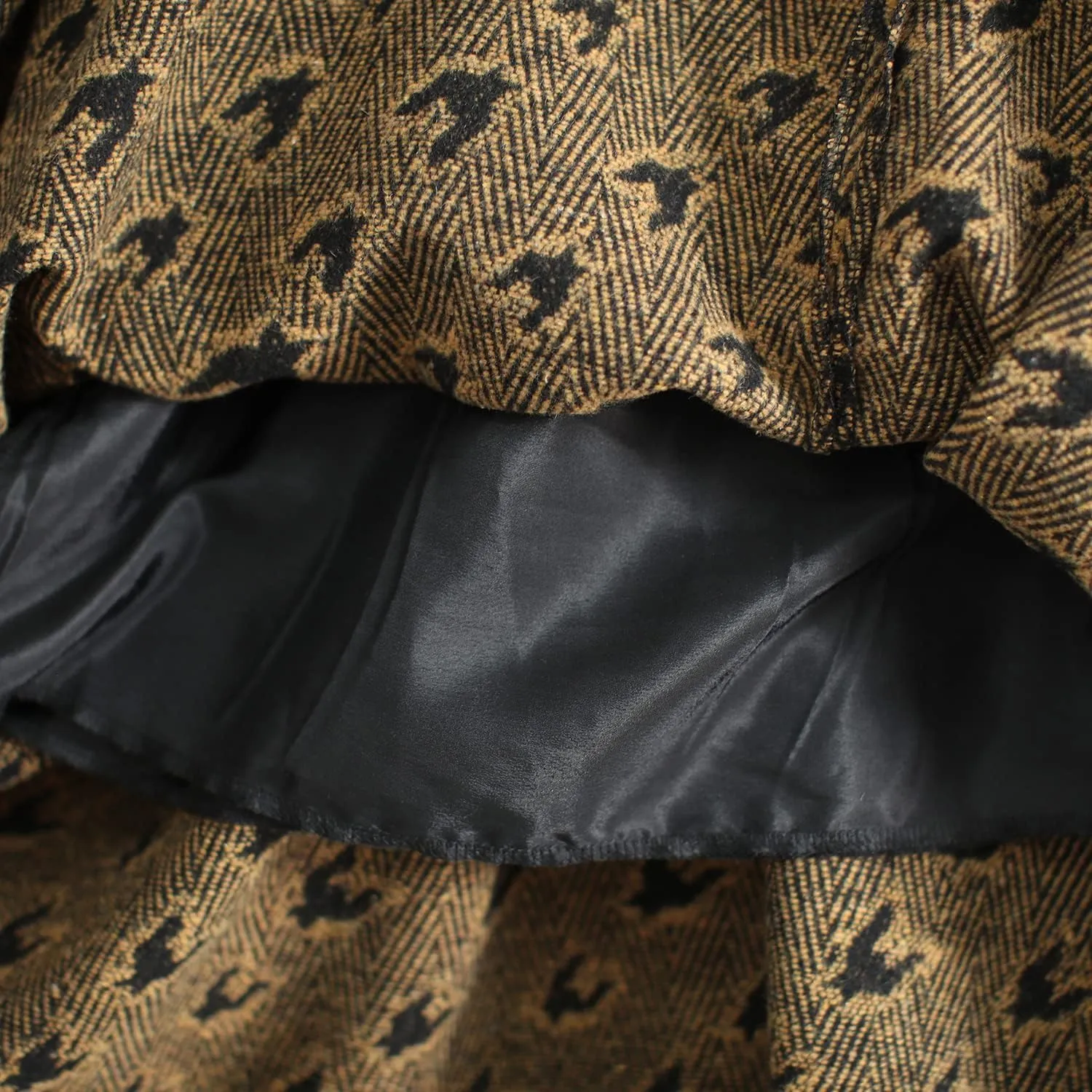 Women's Winter Maxi Skirt Elegant High Waist Warm Wool Jacquard Elastic Waist Long Umbrella Skirt